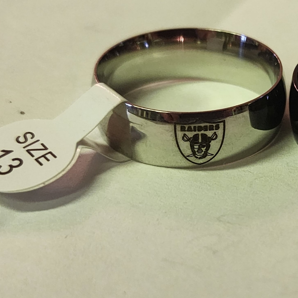 Raiders Football Team Ring Silver 10 not 13.  Other Sizes and colors available